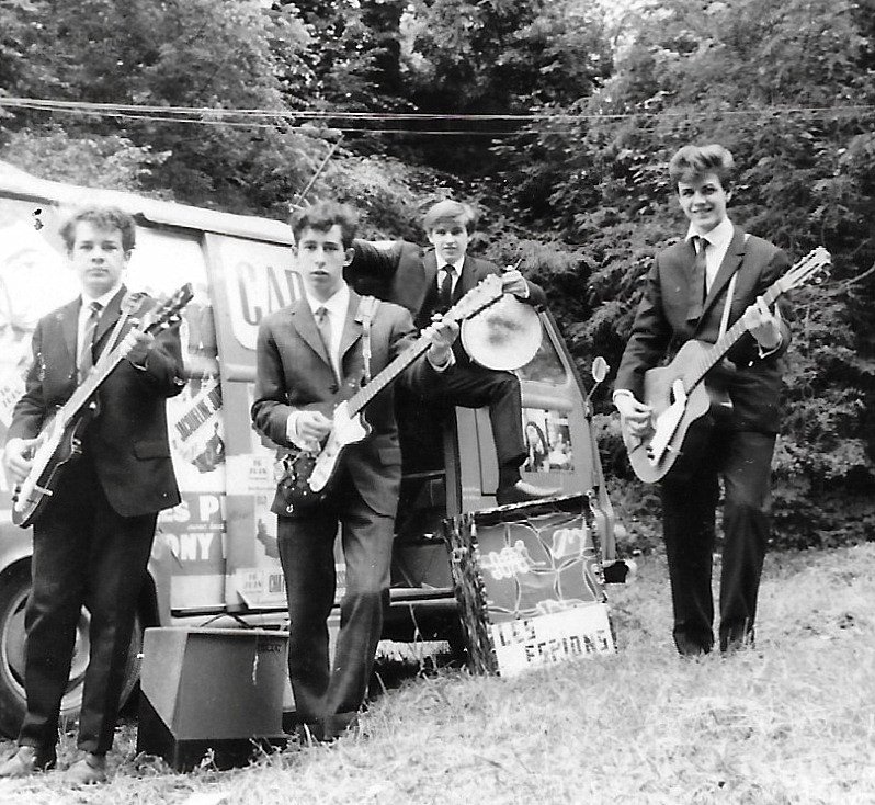 Les Espions 1963.jpg